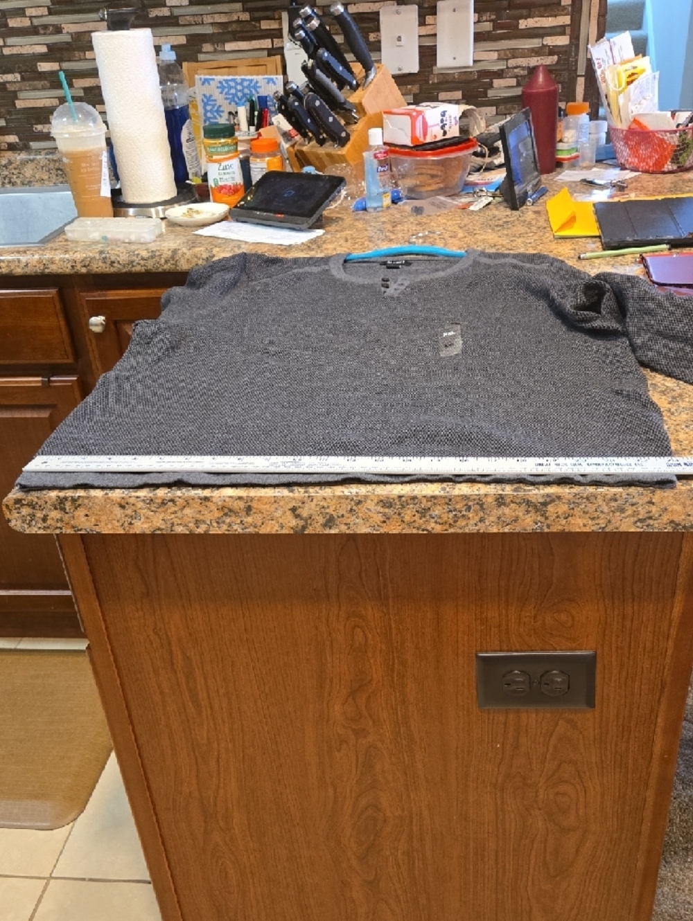 Alfani Men's Charcoal Gray Crewneck Henley Sweater - Picture 7 of 7